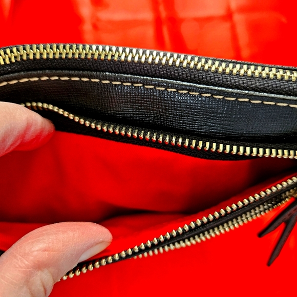 NEW! NWT Dooney & Bourke Black Saffiano Leather Triple Zip Wristlet! - Picture 11 of 13